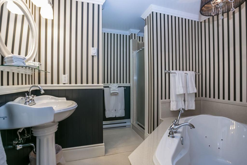 George House Heritage Bed And Breakfast Dildo Ngoại thất bức ảnh